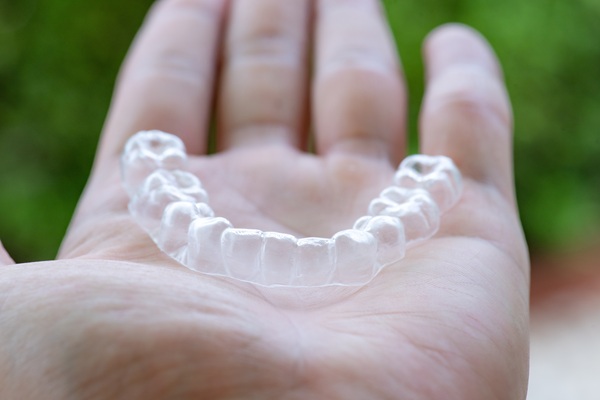How Clear Aligners Straighten Teeth Without The Hassle Of Braces